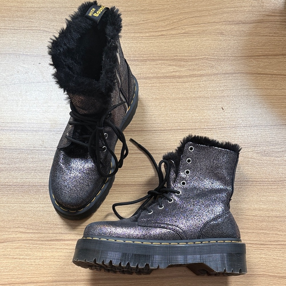 Dr. Martins Women's Shimmer Black Boots, US8/EU39/UK6 (fits like a womens 9/9.5)
